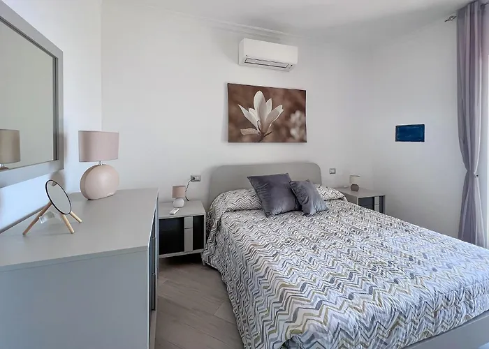 Apartment Giulia *