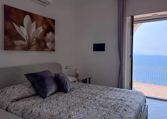 Giulia * Amalfi